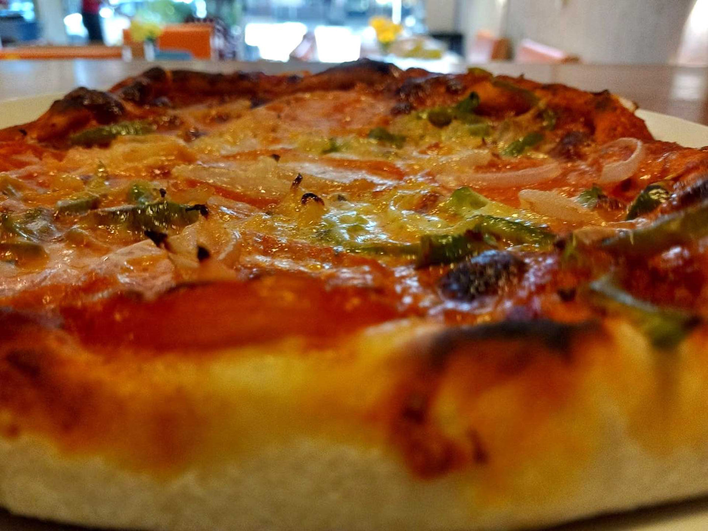 Pizza - vegetariana - casera - hecha a mano